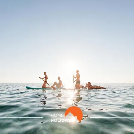 #048 Sunrise By Holidays Апартаменты